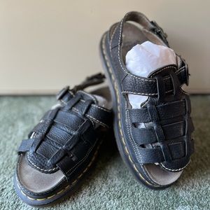 Dr. Martens Fisherman Sandal